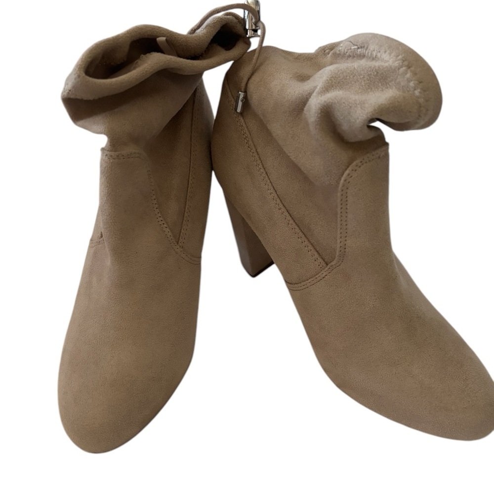 Express Women's Tan Faux Suede Block Heeled Ankle Sock Bootie Boho Boots size 8